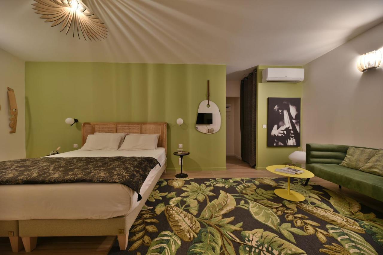 Monte Alta Hotel Салон дьо Прованс Екстериор снимка